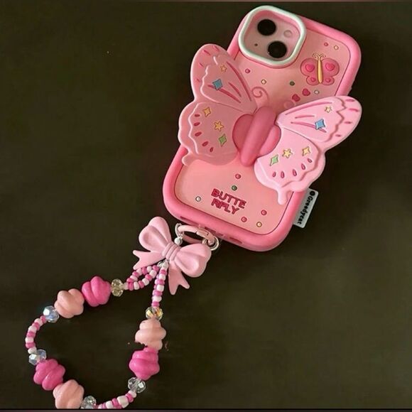 3D Butterfly Case with Matching Beaded Chain for iPhone 16 Pro Max - Picture 3 of 7